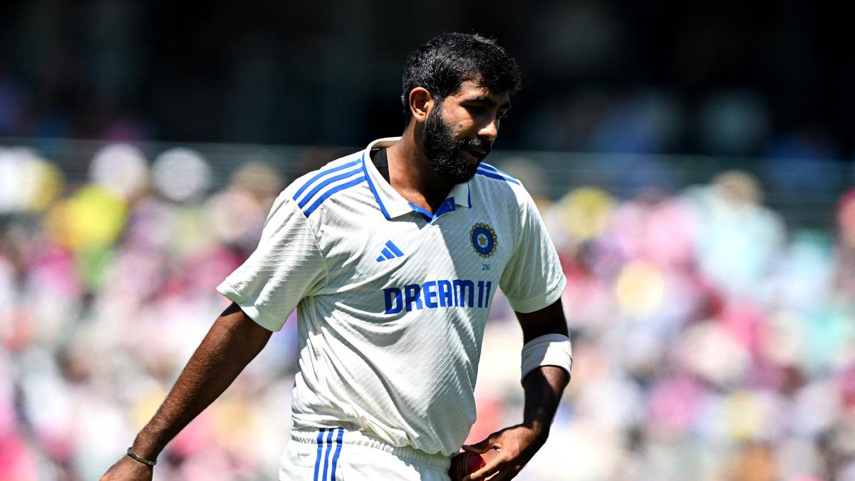 AUS vs IND, 5th Test: Jasprit Bumrah goes off field injured on day two