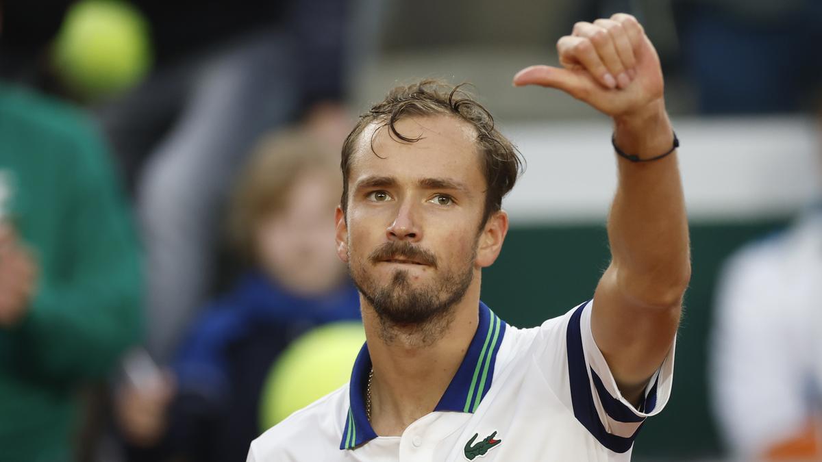 French Open 2024 Medvedev fearless Machac to move into last