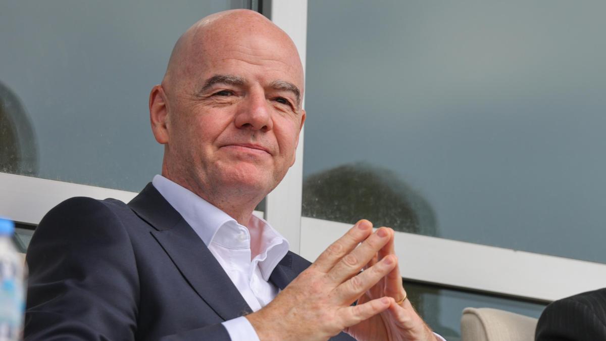 La CAF soutient la campagne de réélection du président de la FIFA, Gianni Infantino