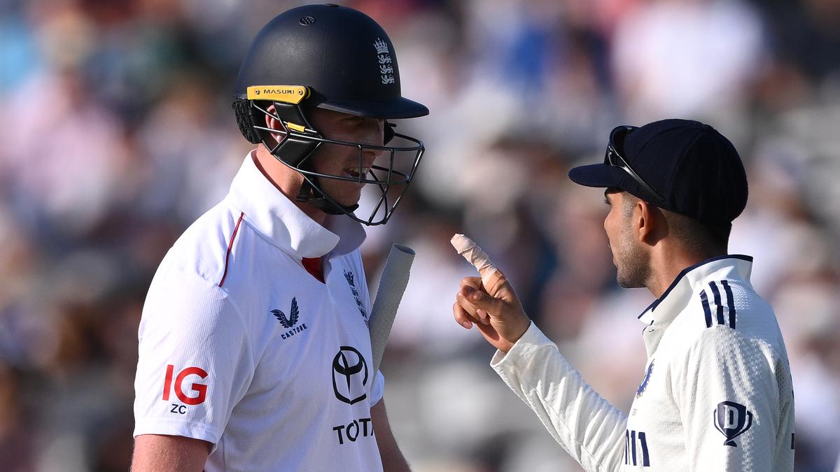 ENG vs IND, 3rd Test: Southee taunts Gill after Crawley gets into heated exchange with India