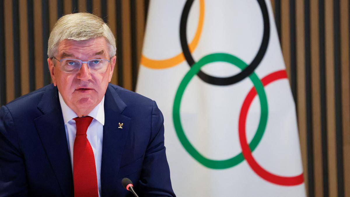 IOC reveals manifestos of presidency candidates