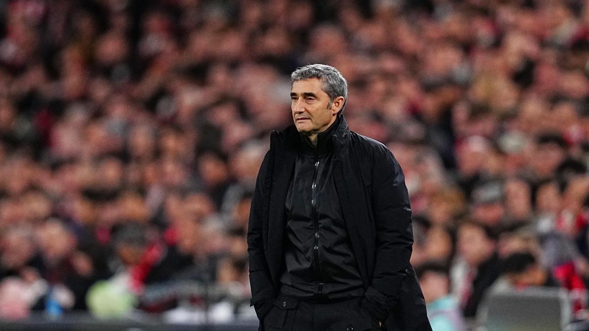 O técnico do Bilbao, Valverde, anuncia sua aposentadoria do clube no final da temporada