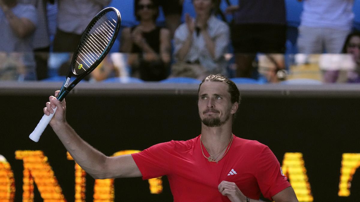 Australian Open 2025 Zverev cruises into fourth round after straight