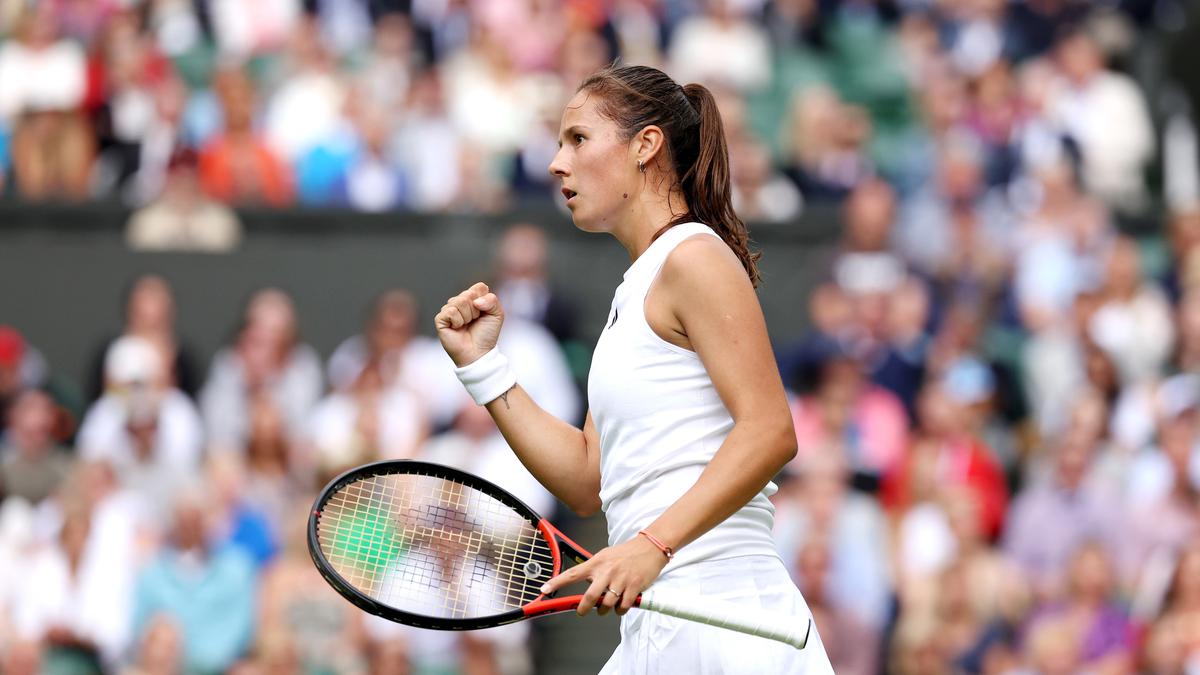 Top-ranked Daria Kasatkina struggles in opening round of Palermo Open