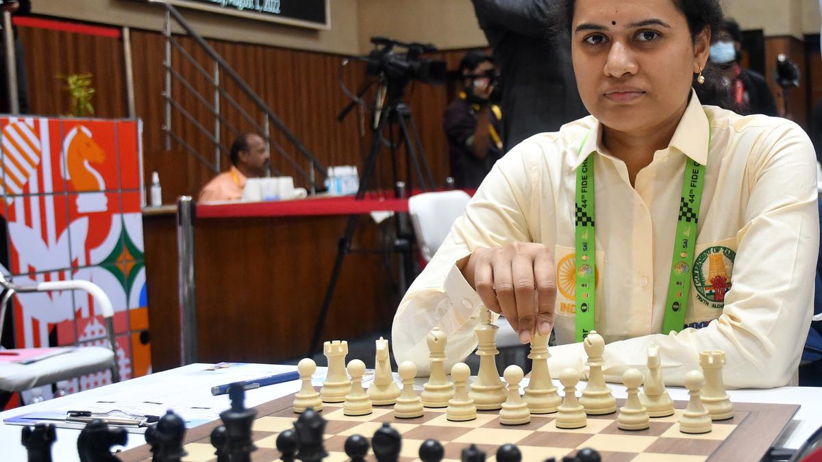 44th Chess Olympiad 2022 Chennai Pregnant Harika Dronavalli Indian Women  Team Koneru Humpy R Vaishali Tania Sachdev Bhakti Kulkarni