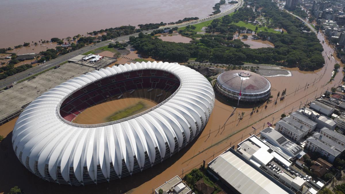 Top clubs urge Brazil’s football federation to suspend league matches because of flooding