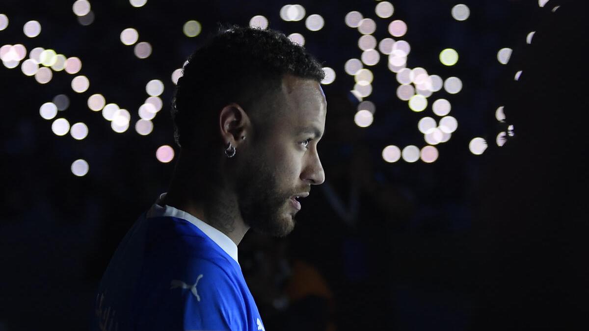 Neymar injury delays Al-Hilal debut by a month