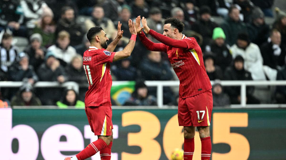 Jones reveals Salah apologised to Liverpool teammates for explosive comments made after Leeds draw