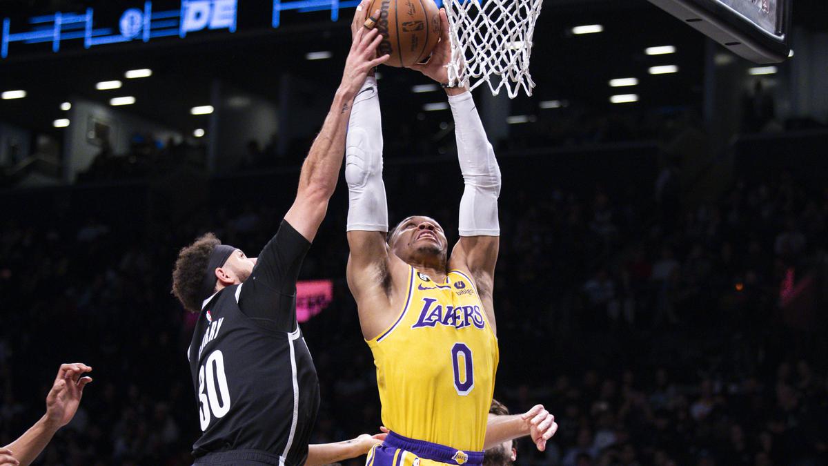 Russell Westbrook cracks all-time top 10 in assists