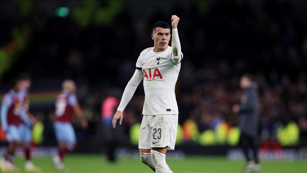 Tottenham Hotspur boss Postecoglou pleased with Porro’s progress