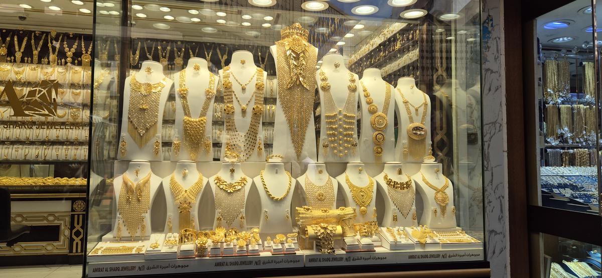 All that glitters is gold. Incredibly gorgeous jewels filled the gold market. 