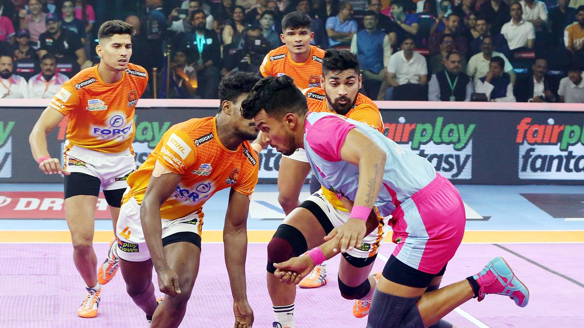 Pro Kabaddi 2022 Final: Who is the top raider in PKL this season - Most Raid Points and Super 10s updated list