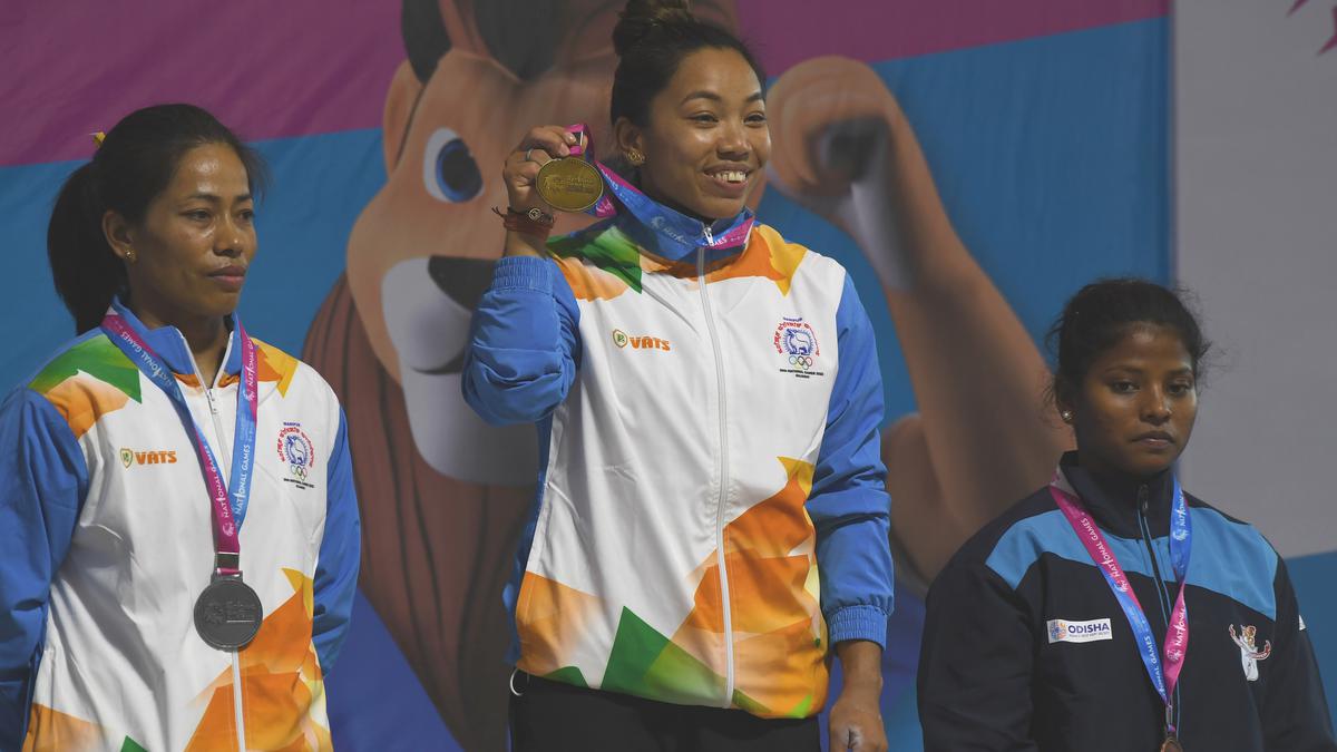 National Games 2022: Mirabai Chanu defies wrist issue to win maiden 49 kg gold