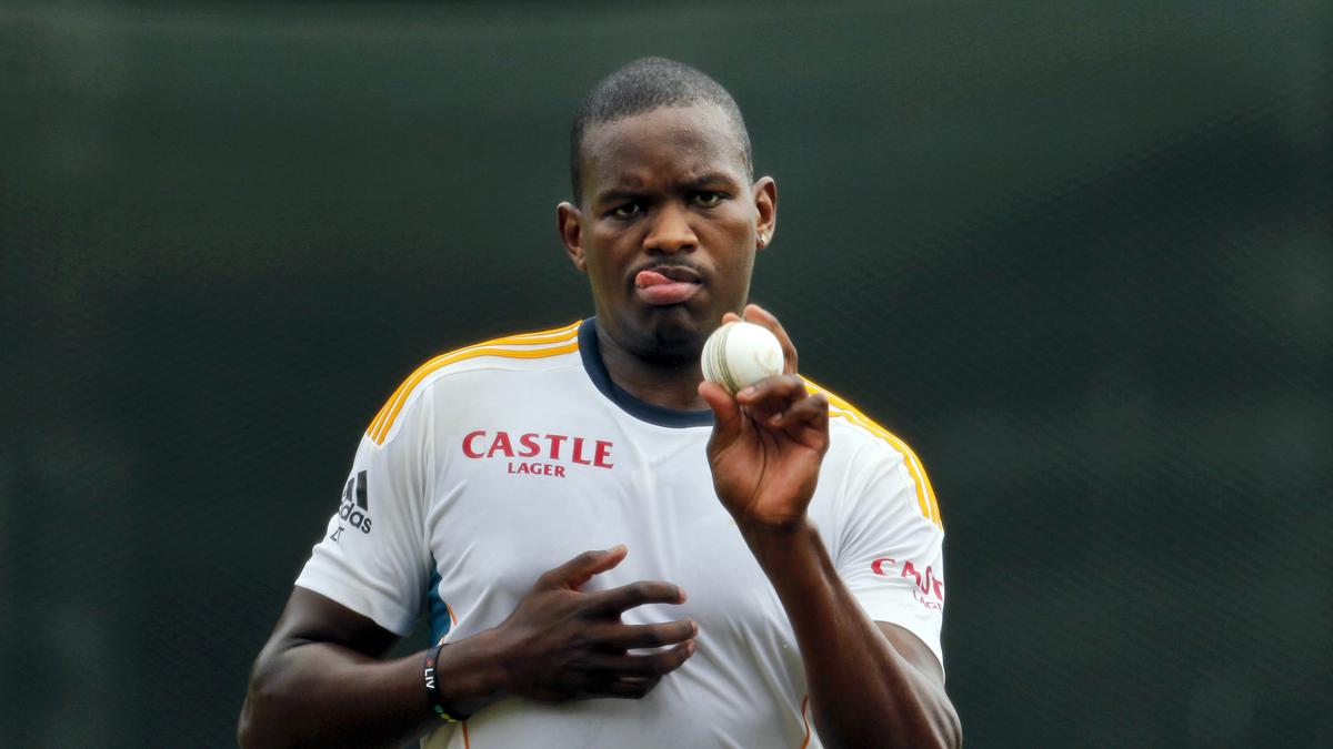 Former South Africa Test cricketers Tsolekile and Tsotsobe arrested over match-fixing