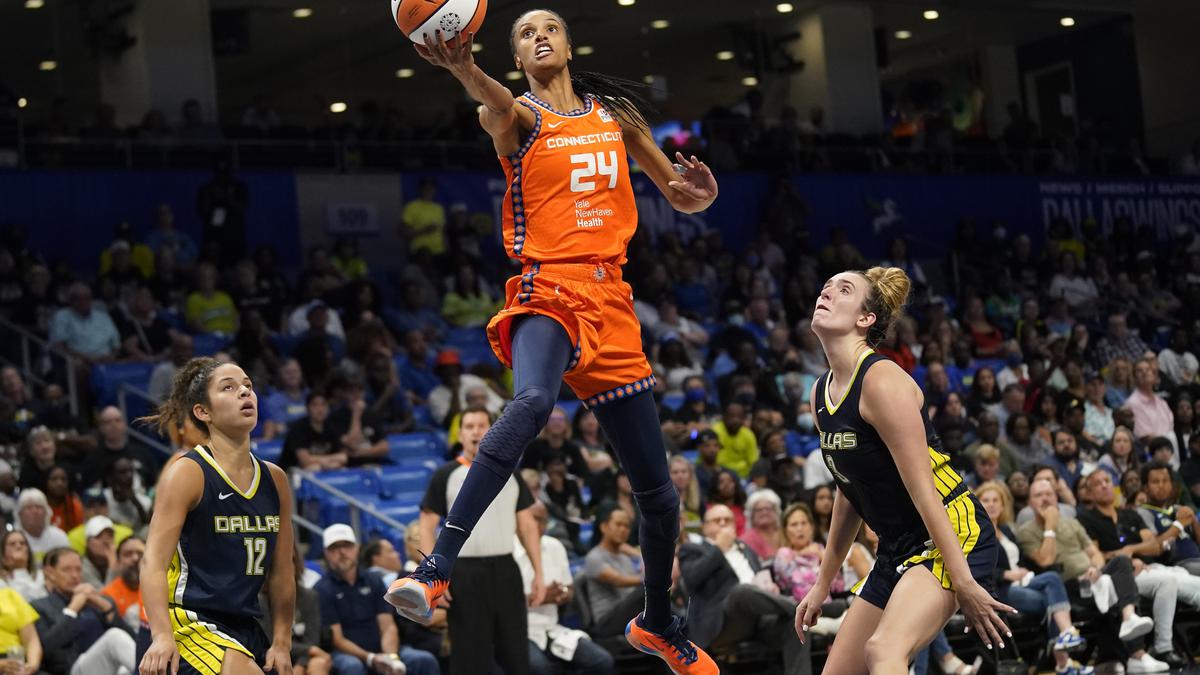 WNBA semis: Bonner scores 15 as Sun beats Sky in Game 1