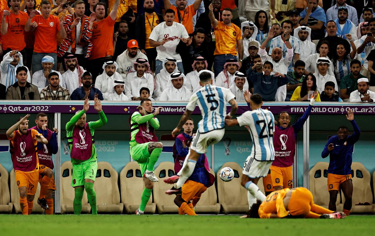 Argentina Qualifies For Fifa World Cup Semifinal After 4 3 Penalty