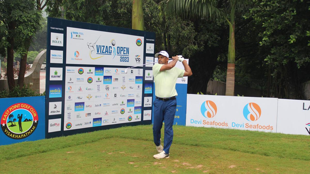 Mohammad Sanju takes early lead in Vizag Open Golf