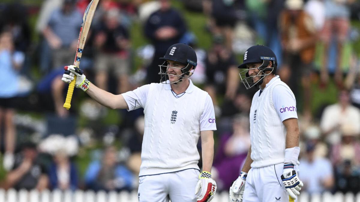 Brook, Root put England in charge against New Zealand