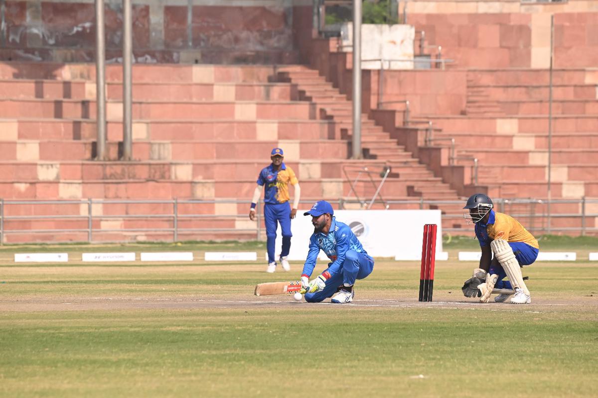 India defeated Sri Lanka by seven wickets in the third T20. 