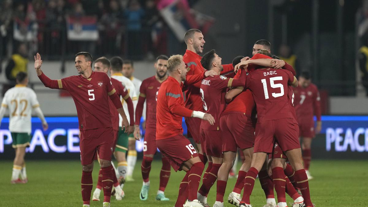 Матч россия сербия 2024 купить билеты. Футбол Anadolu 11. Футбольная база Фанатик в Турции.