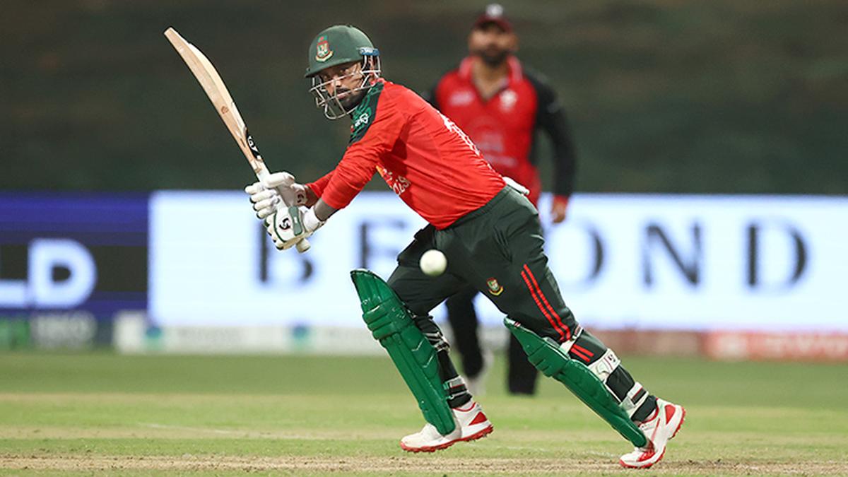 Bangladesh vs Sri Lanka live score, Asia Cup 2025: Sri Lanka opts to bowl against Bangladesh; playing XIs