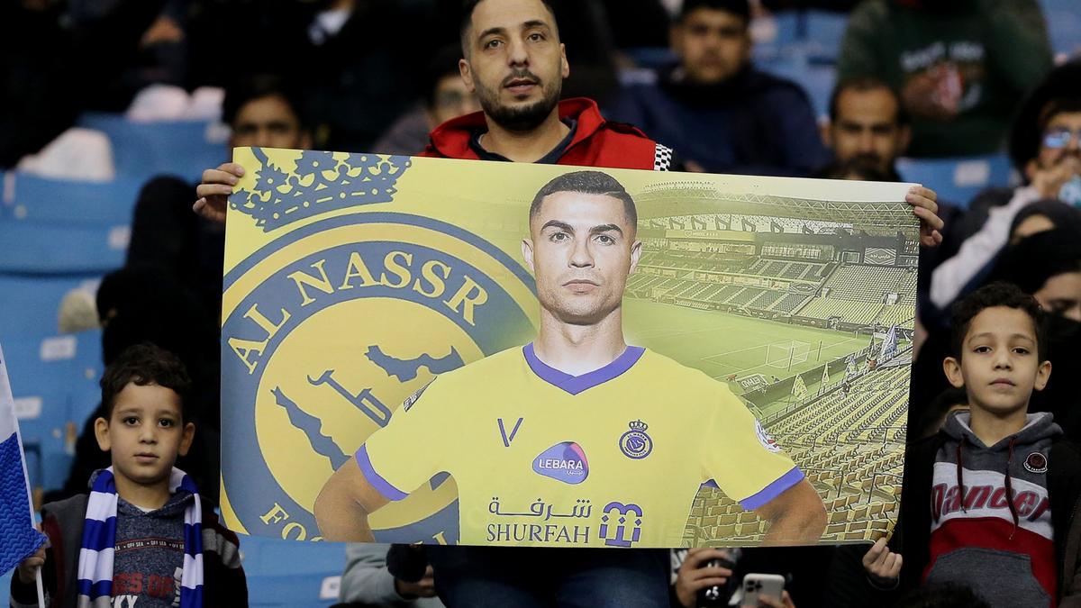 Cristiano Ronaldo scores for Saudi All Star-XI against to equalise PSG’s opening goal by Messi