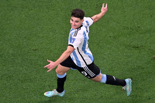 Julian Alvarez celebrates scoring his team’s second goal in Argentina’s round of 16 match against Australia. 