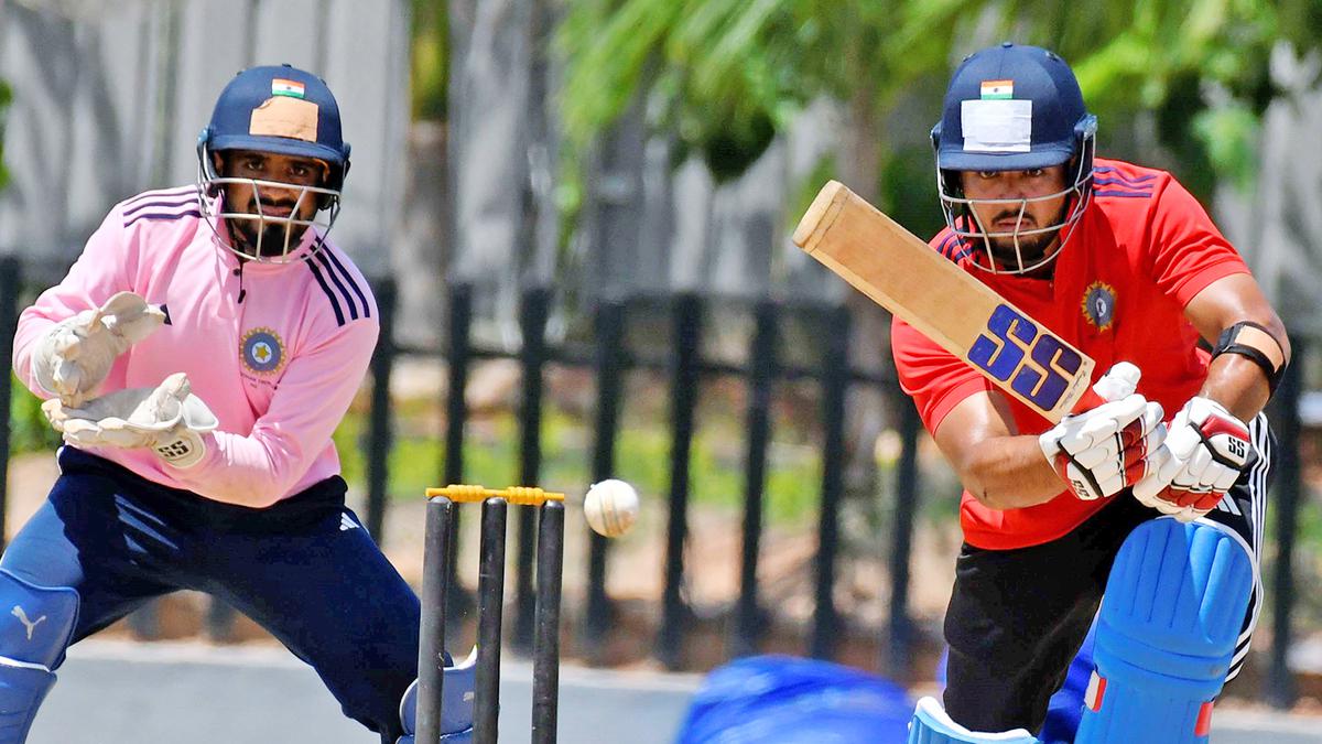 Deodhar Trophy: West Zone faces East Zone, winner to meet South in the final