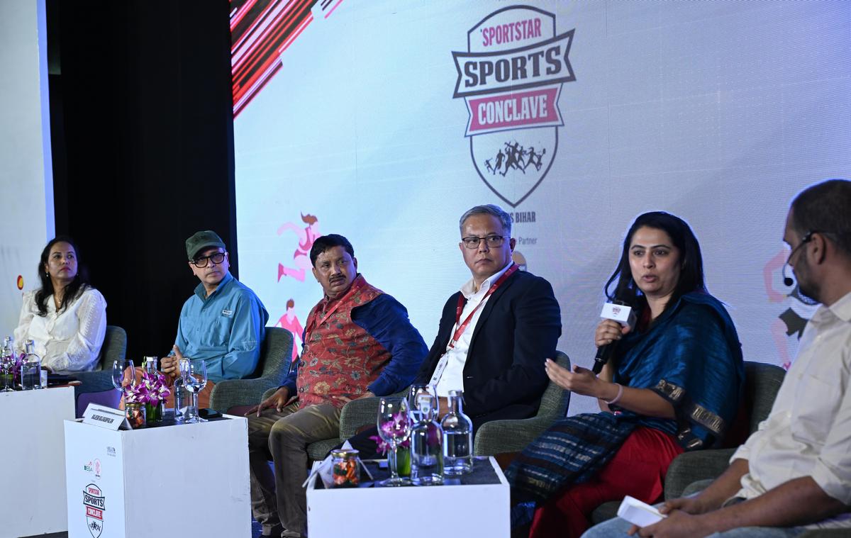 Deepthi Bopaiah, membro do conselho da GoSports Foundation, fala durante o painel intitulado: O efeito da nação anfitriã: por que os anfitriões das Olimpíadas têm um desempenho superior e a Índia pode fazer o mesmo? Deepthi Bopaiah, membro do conselho da GoSports Foundation, fala durante o painel intitulado: O efeito da nação anfitriã: por que os anfitriões das Olimpíadas têm um desempenho superior e a Índia pode fazer o mesmo?