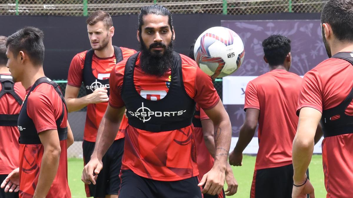 Jhingan, Chinglensana misses flight for India’s matches in Vietnam due to travel document issues