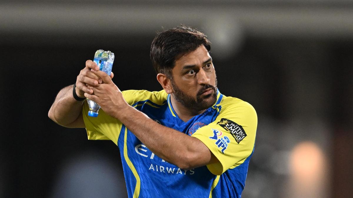 IPL 2026: Dhoni ‘on the road to recovery’; no urgency to have replacement for Mhatre at No. 3, says CSK coach Fleming