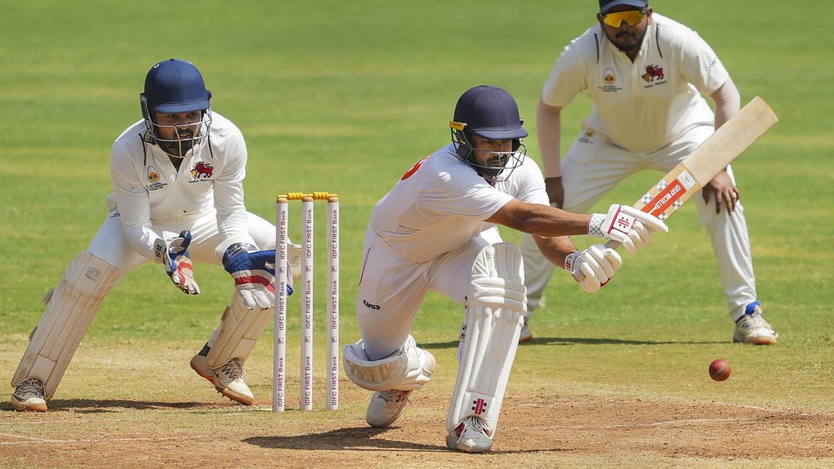 Ranji Trophy Final Live Score, Mumbai vs Vidarbha Day 4: VID 127/3, needs 411 more; Yash Rathod joins Nair