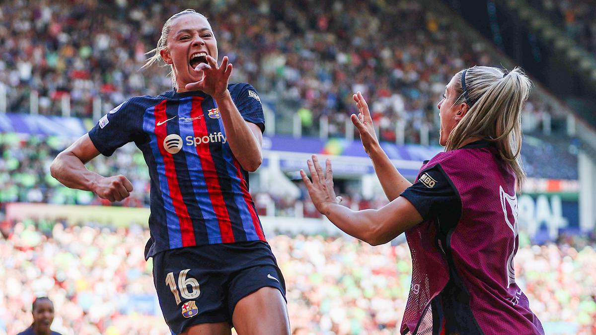 2023 UEFA Women's Champions League Final: Barcelona beat Wolfsburg 3-2 to  win their second Champions League title