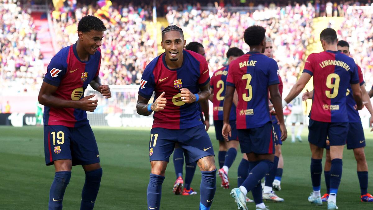 Raphinha hat-trick guides Barcelona to 7-0 demolition of Valladolid