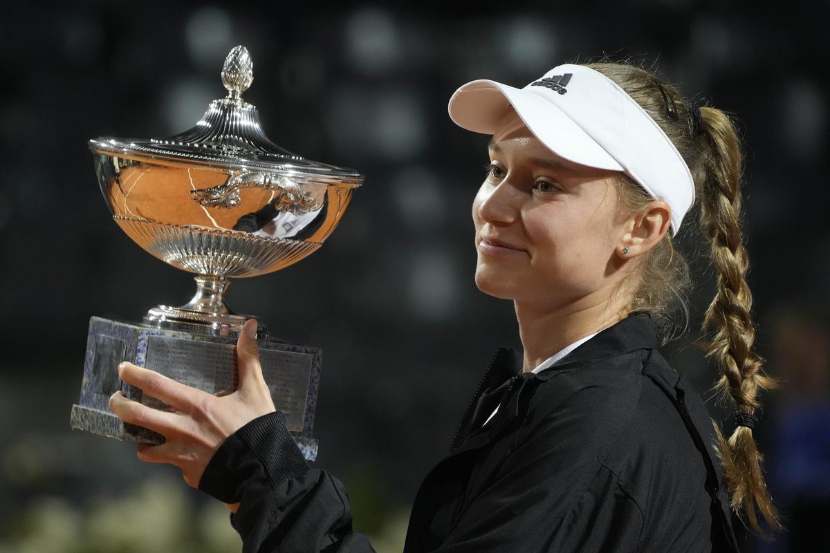 Finale du classement WTA avant Roland-Garros 2023 : Swiatek reste en tête, Rybakina passe 4e