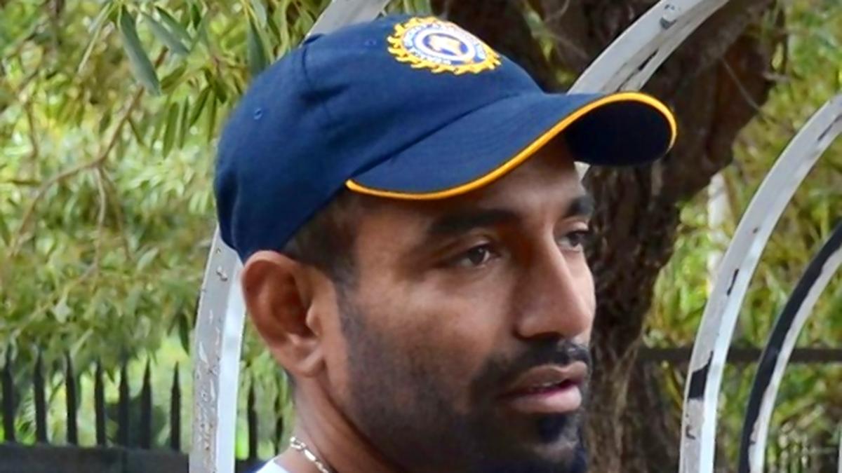 Arrest warrant against Robin Uthappa for failing to deposit employees’ PF into their accounts