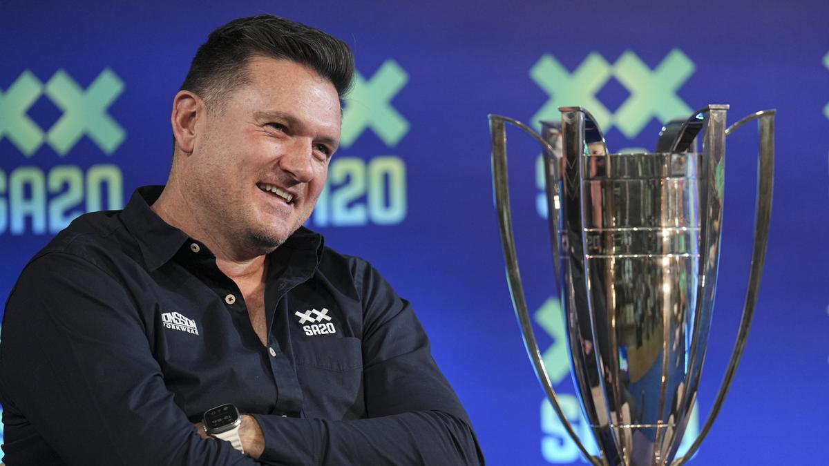 Get through Bumrah’s opening spell: Former SA skipper Graeme Smith ahead of India tour