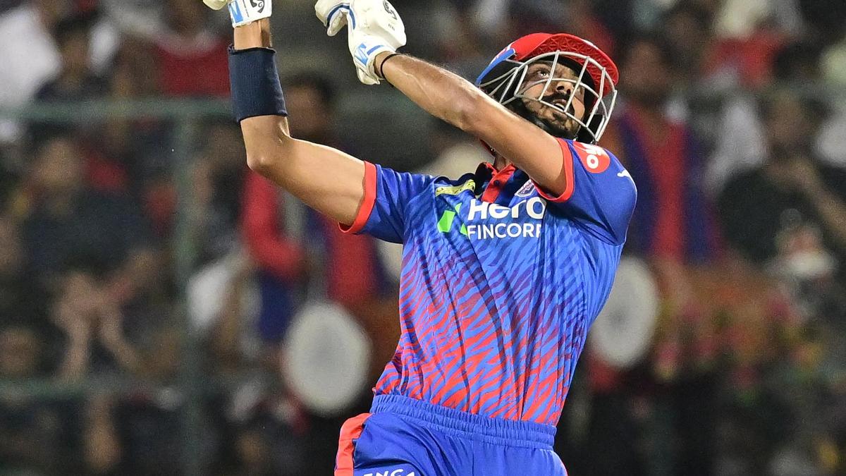 RCB vs DC IPL 2026: Axar Patel leaves the field retired hurt against Royal Challengers Bengaluru