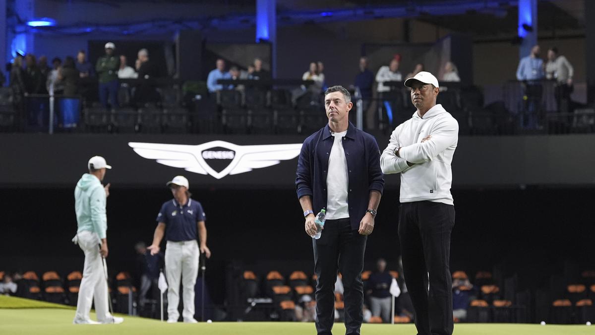 Indoor golf league created by Tiger Woods and Rory McIlroy has a loud, swift debut match