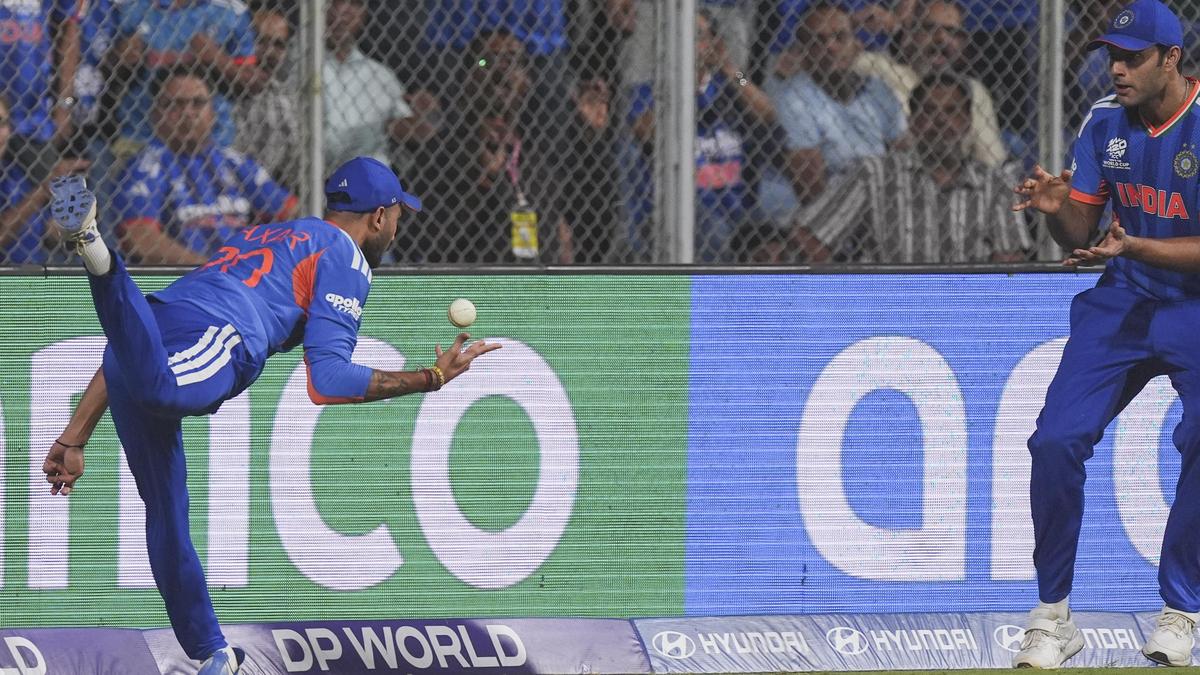 WATCH: Axar Patel takes two brilliant catches as India beats England to enter T20 World Cup final