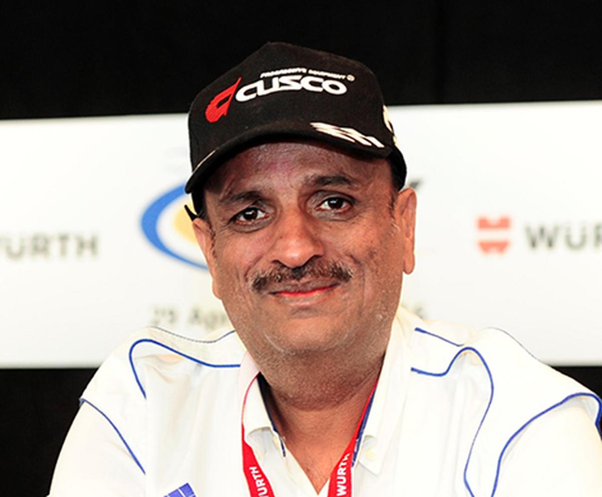 On Day 5, Takale stopped mid-stage to help a Team Toyota teammate whose car had been bogged down in a swamp. 