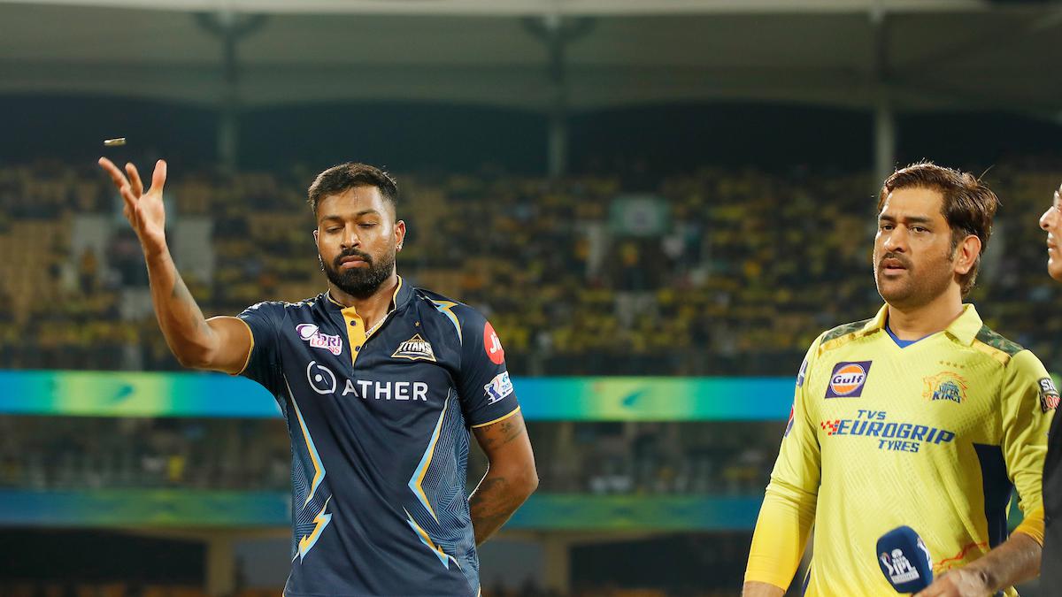 GT vs CSK LIVE Toss Updates, IPL 2023 Final: Dhoni wins toss, Chennai ...