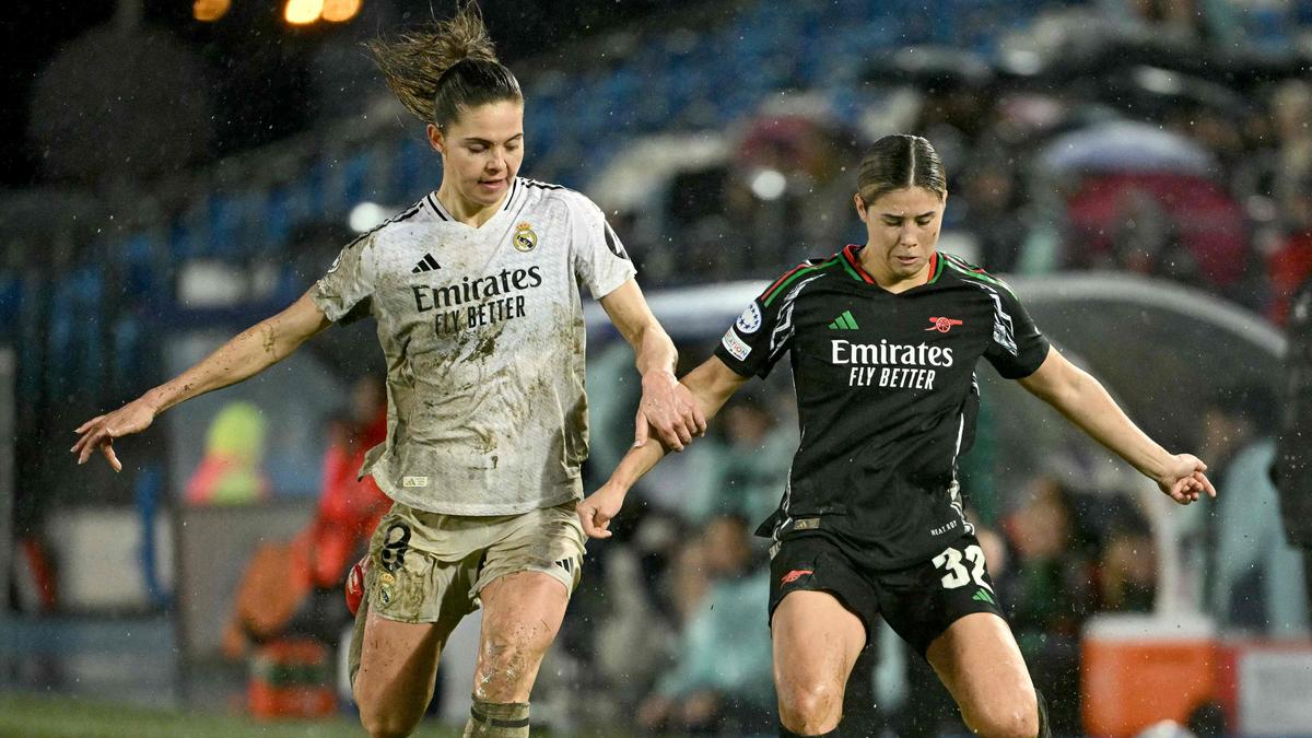 Women’s Champions League: Arsenal manager Slegers calls for better pitches in women’s game after Real Madrid loss