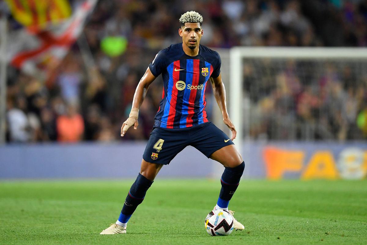 Barcelona's Araujo ruled out for two months after injury, likely to miss  World Cup – Sportstar