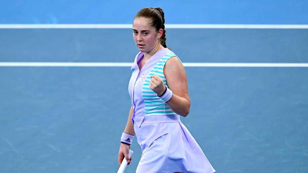 Ostapenko beats heat to oust defending Brisbane champion Pliskova