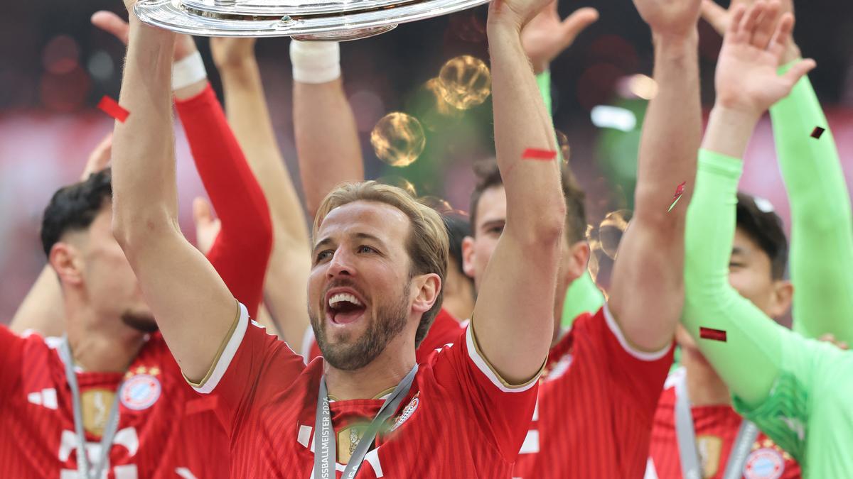 Le triplé de Kane aide le Bayern à terminer avec style la saison victorieuse de la Bundesliga