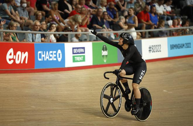 New Zealand’s Ellesse Andrews celebrates after winning gold in the Women’s Keirin Final. 