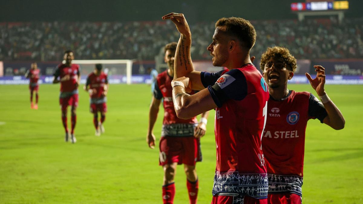 Jamshedpur FC Climbs to Second in ISL Table After Beating Hyderabad 2-1