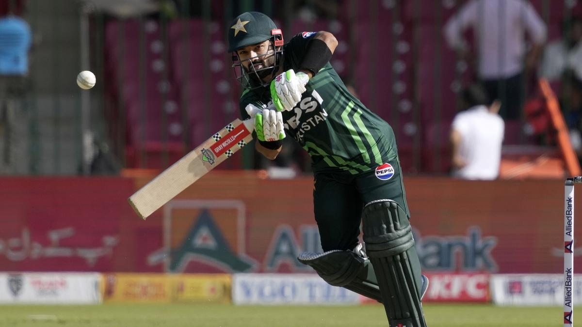 PAK vs NZ final live score; ODI Tri-Series: Naseem Shah removes Will Young early as New Zealand chases target of 243