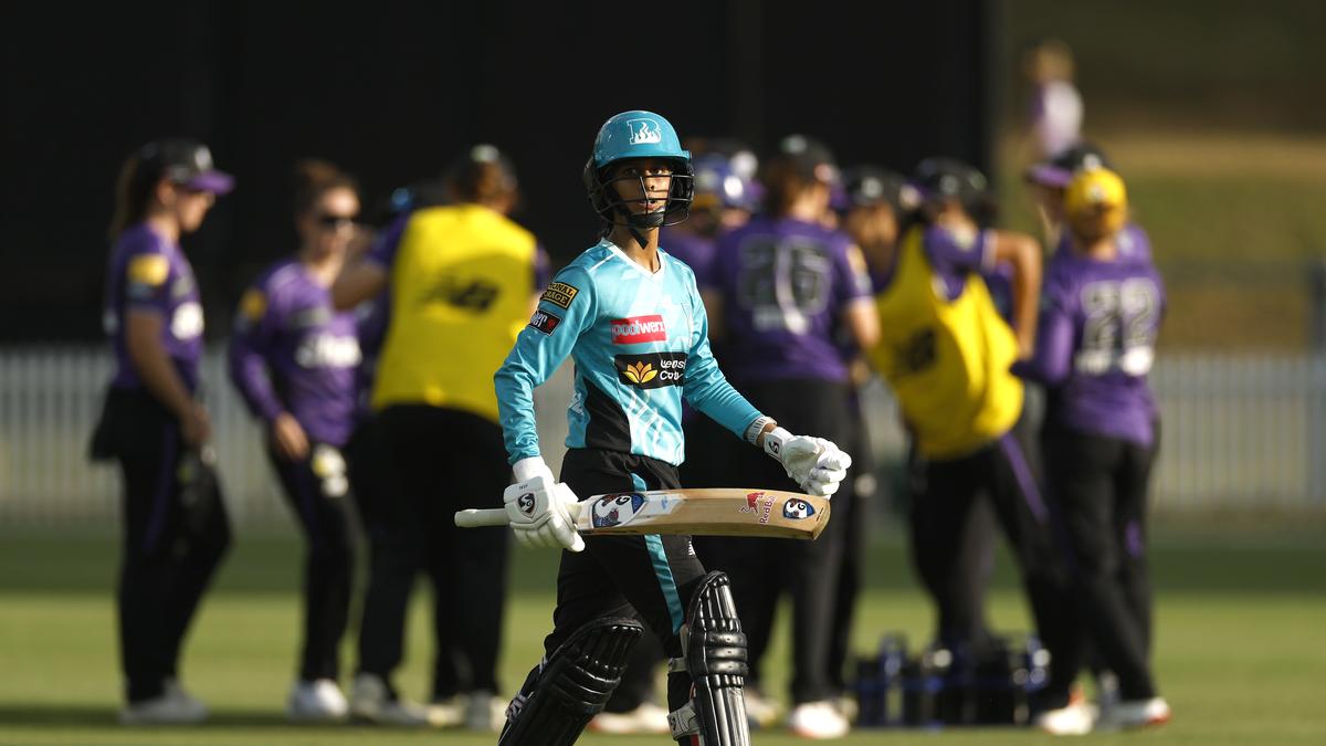 Jemimah Rodrigues scores brisk 20 during Brisbane Heat vs Hobart Hurricanes WBBL game